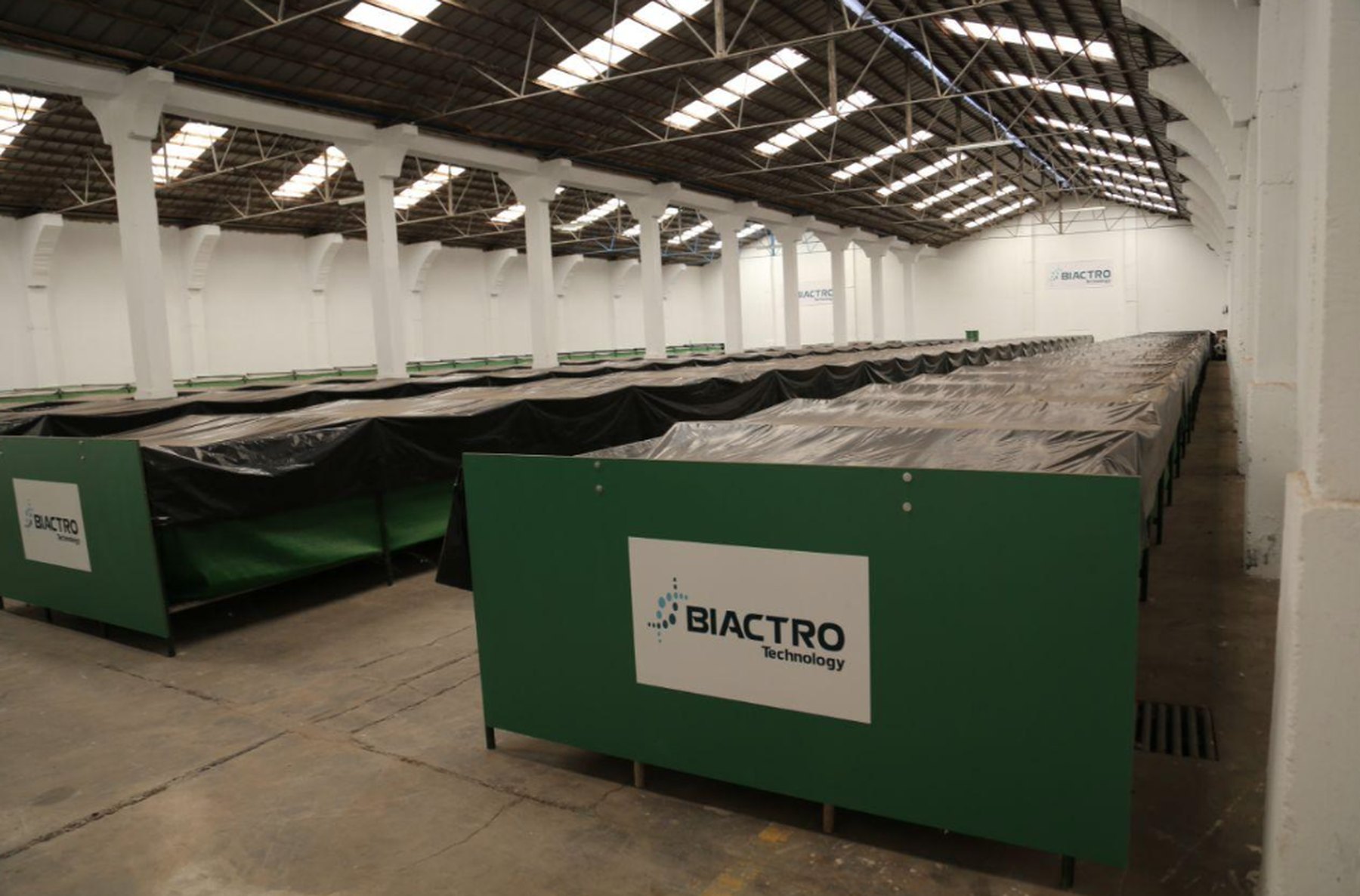 Camas técnicas de cultivo sobre el producto de la biocatálisis